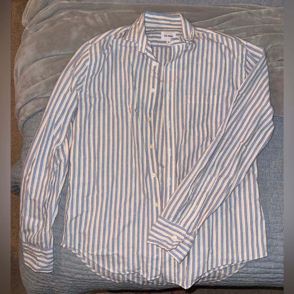 Men’s Elk Head button down shirt size M